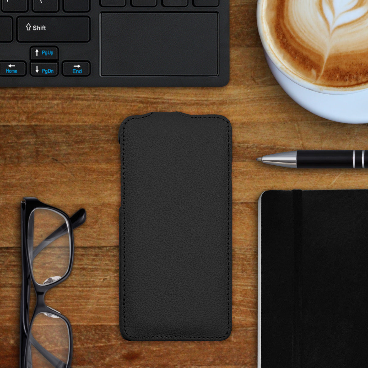 Ultra Slim Flip Case für Apple iPhone SE (2022) / iPhone SE (2020) / iPhone 8 / iPhone 7