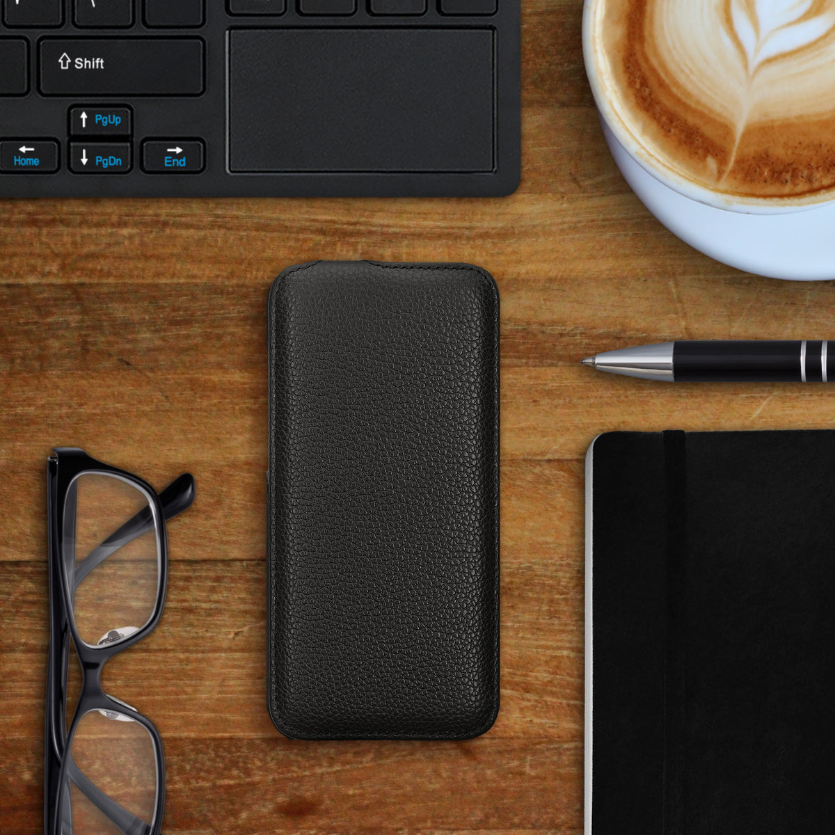 kalibri Flip Hülle Ultra Slim kompatibel mit Apple iPhone 16 Pro Max