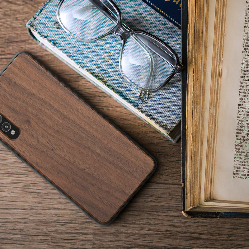 Huawei P20 Pro stoßfestes Hardcase mit TPU Bumper Holz Walnuss