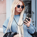 kwmobile Necklace Case kompatibel mit Huawei P20 Lite Hülle Silikon Cover mit Handykette Kirschblütenblätter