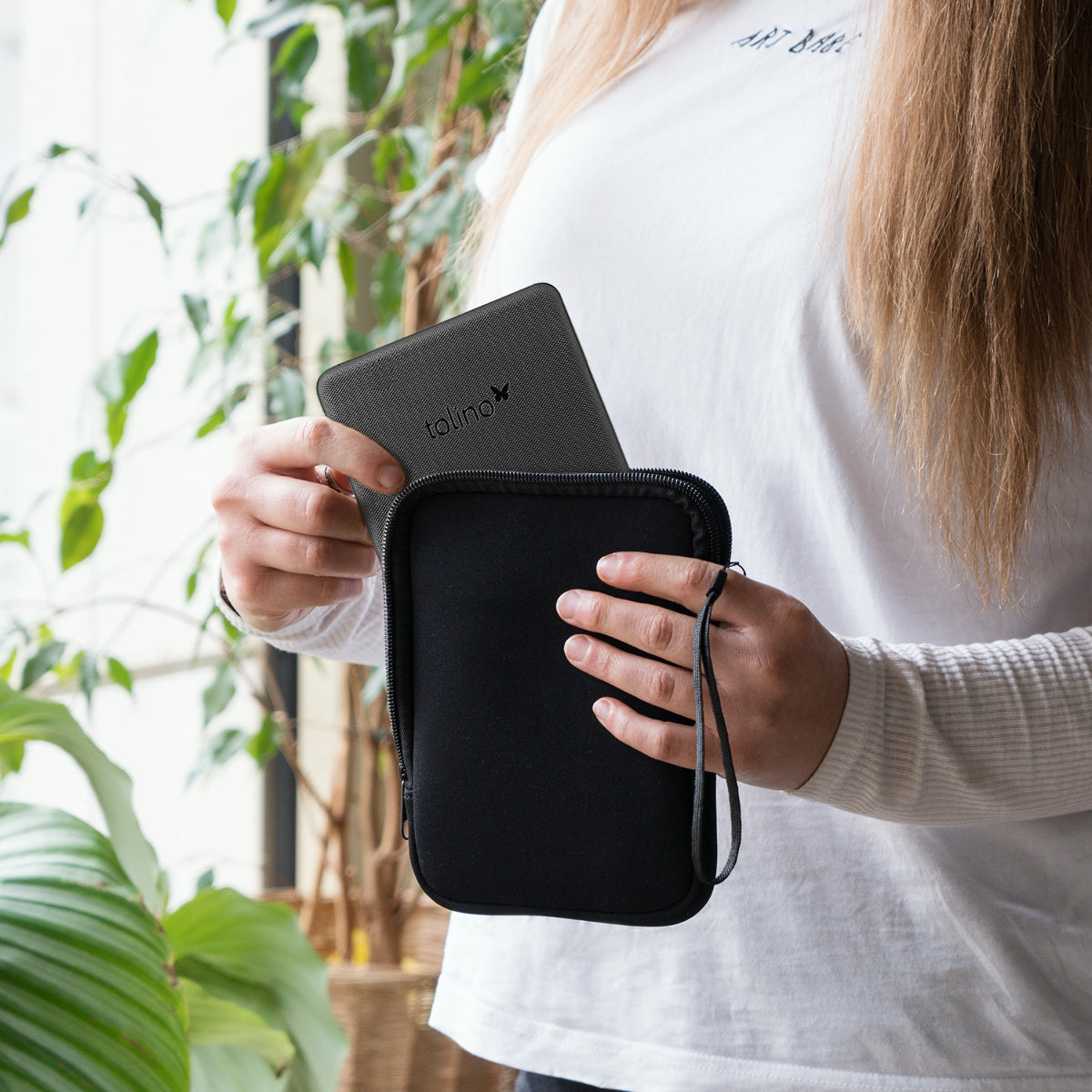 kwmobile Schutztasche für eReader
