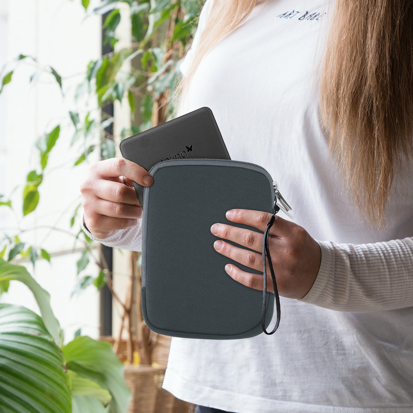 kwmobile Schutztasche für eReader