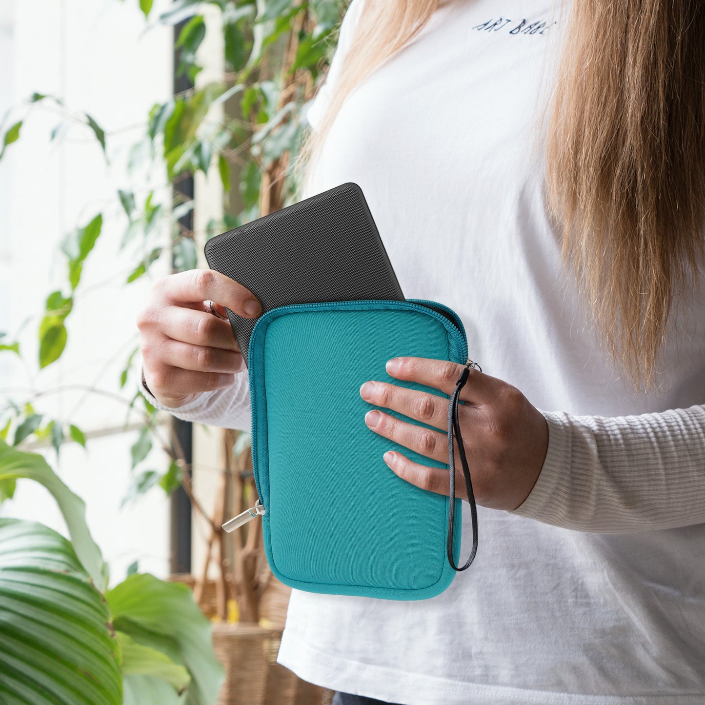 kwmobile Schutztasche für eReader
