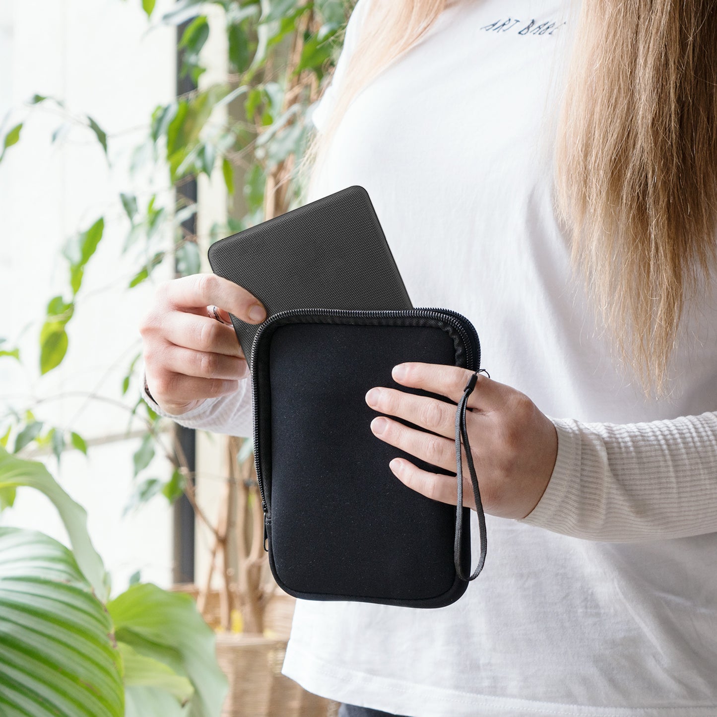kwmobile Schutztasche für eReader