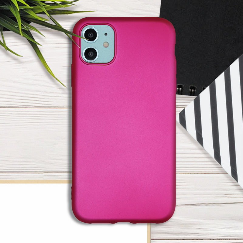 kwmobile Handyhülle für Apple iPhone 11 Hülle - Silikon Case metallisch schimmernd - Schutzhülle Cover