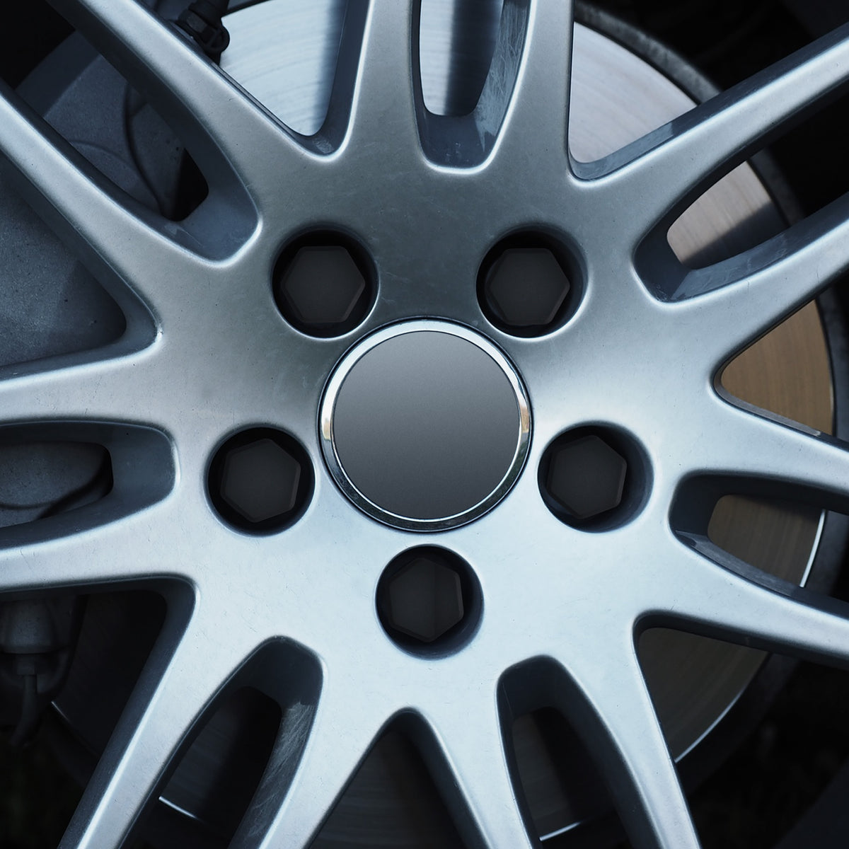 kwmobile 20x Abdeckung für 21 mm Radmuttern Auto Rad Schraube - Radschrauben Cover - Mutter Kappen - Sonstiges