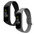 kwmobile 2x Uhrenarmband für Samsung Galaxy Fit 2 Armband - Fitnesstracker Band Set aus TPU Silikon - Ersatzarmband Smartwatch - Schwarz Dunkler Schiefer Schwarz  [dsg01]