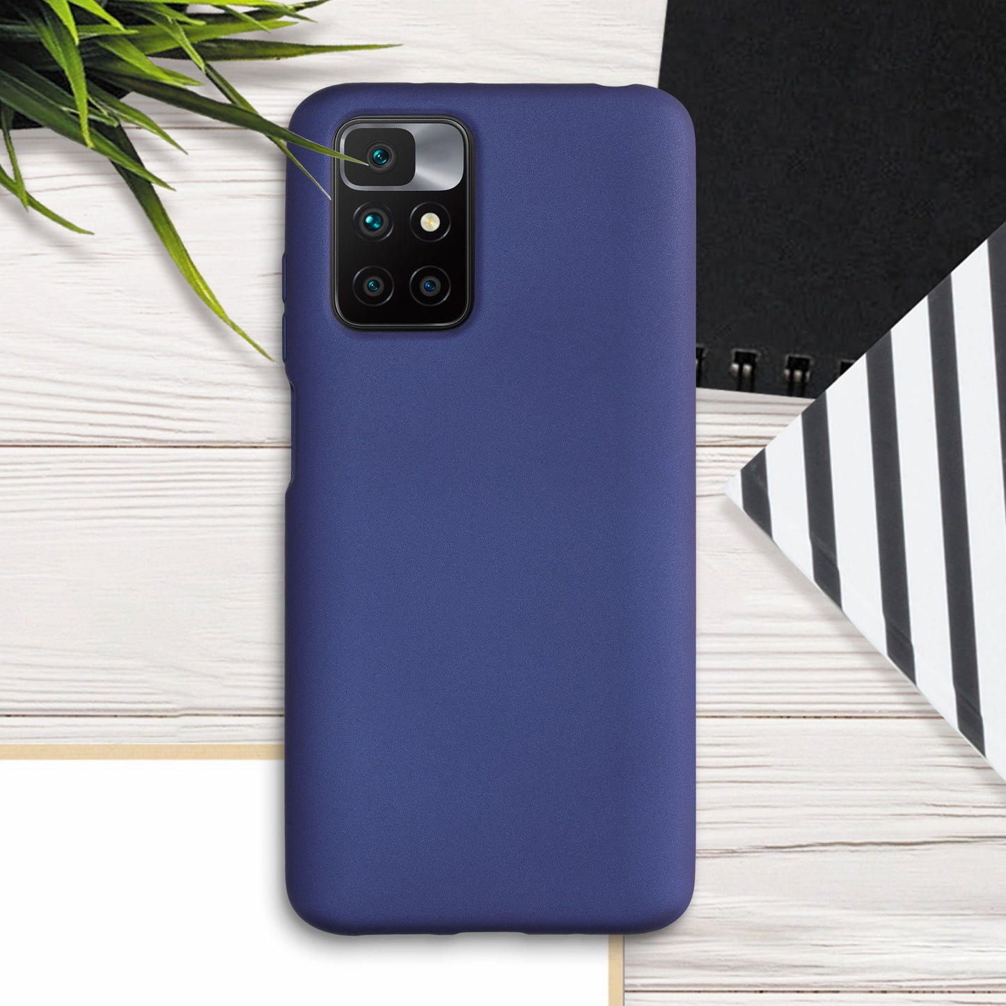 kwmobile Handyhülle für Xiaomi Redmi 10 (2021 / 2022) Hülle - Silikon Case - Schutzhülle Cover