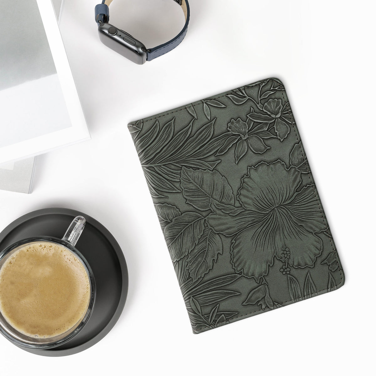 Kindle Paperwhite 11. Generation 2021 mit Handschlaufe Klapphülle Just One More Chapter