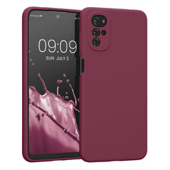 Motorola Moto G22 in Rhabarber gummierte Handyhülle