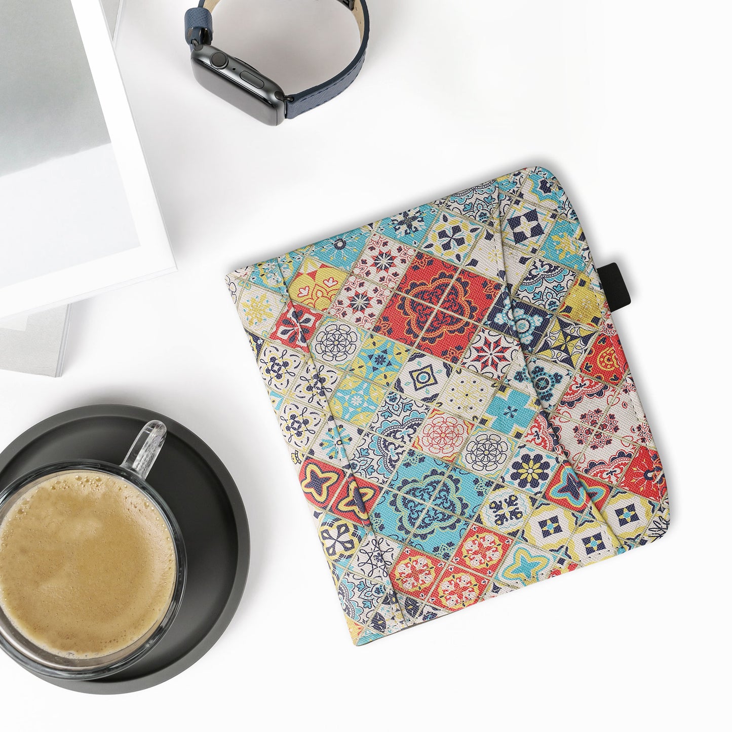 kwmobile Flip Hülle kompatibel mit Pocketbook Era / Era Color - Vorderfach Handschlaufe