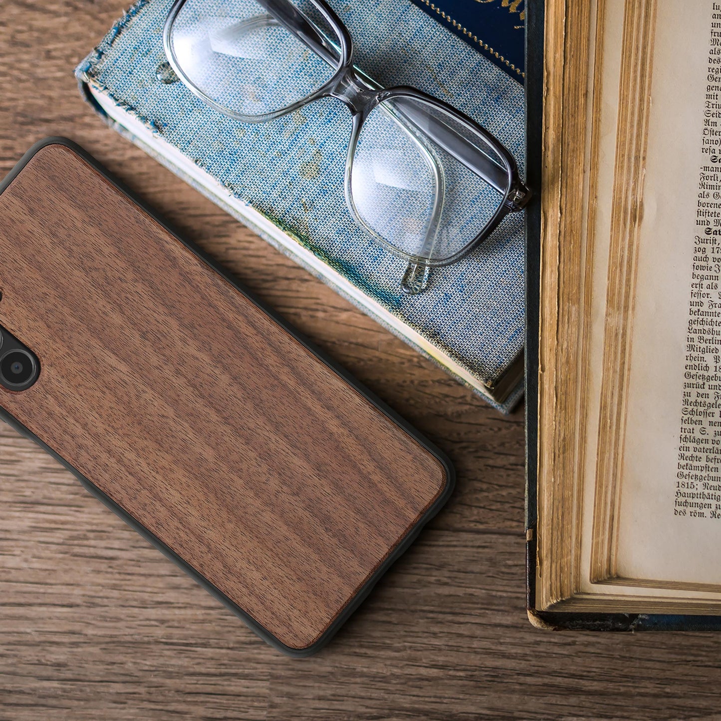 Holzhülle mit TPU Bumper für Samsung Galaxy A04s Walnussholz