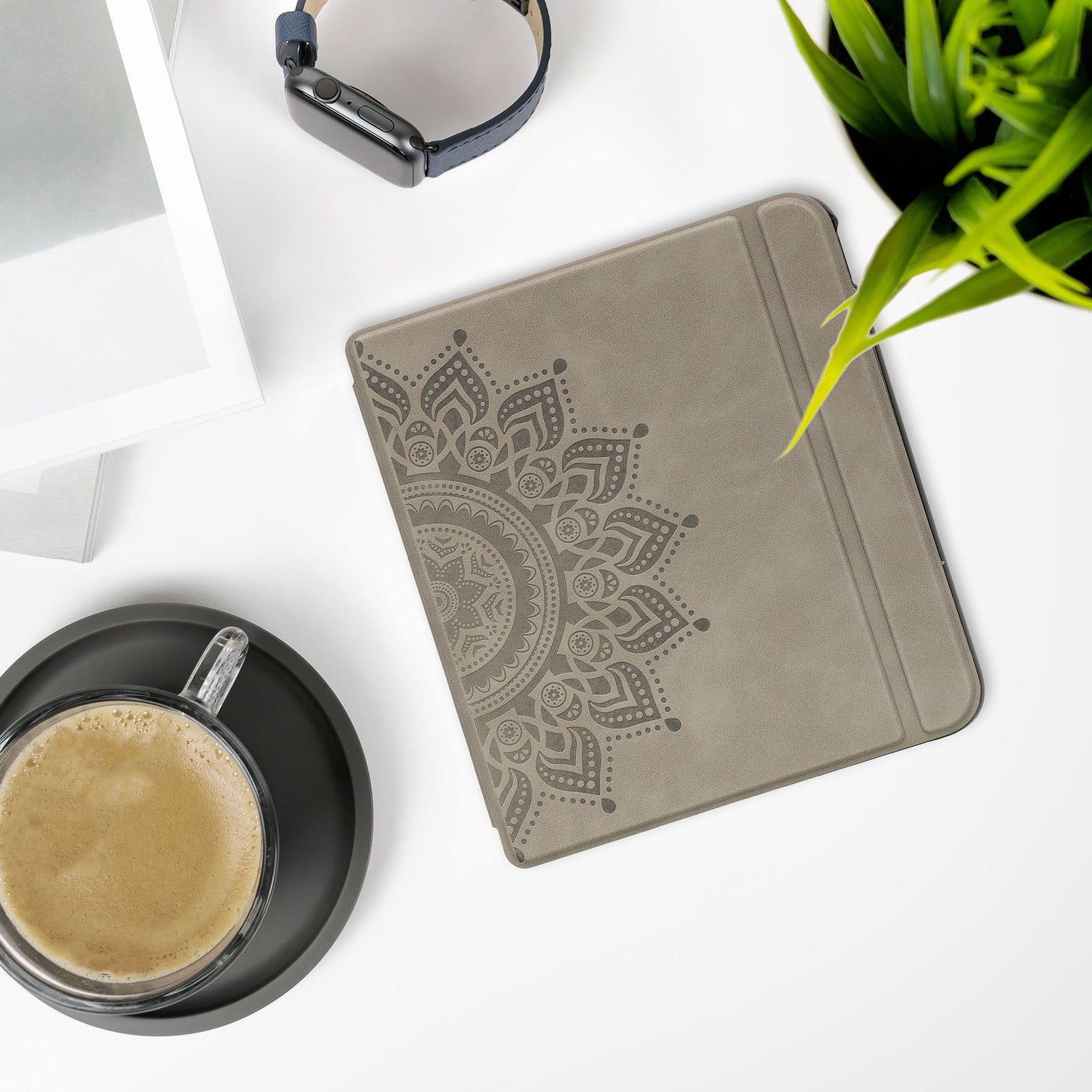 kwmobile Schutzhülle für Kobo Kobo Libra Colour / Tolino Vision Color Hülle - eReader Case aus Kunstleder mit Auto