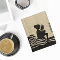 kwmobile Schutzhülle für Kobo Aura H2O Edition 1 Hülle - eReader Flip Case mit Handschlaufe und Auto Sleep Funktion - Lesende Frau mit Schwarz Beige Schwarz  [dsg01]