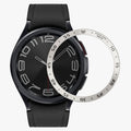 kwmobile Schutzring kompatibel mit Samsung Galaxy Watch 6 Classic 43mm Fitnesstracker - Bezel Ring Lünette