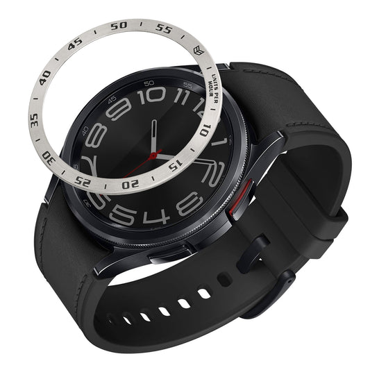 kwmobile Schutzring kompatibel mit Samsung Galaxy Watch 6 Classic 43mm Fitnesstracker - Bezel Ring Lünette in Silber Schwarz Silber  
