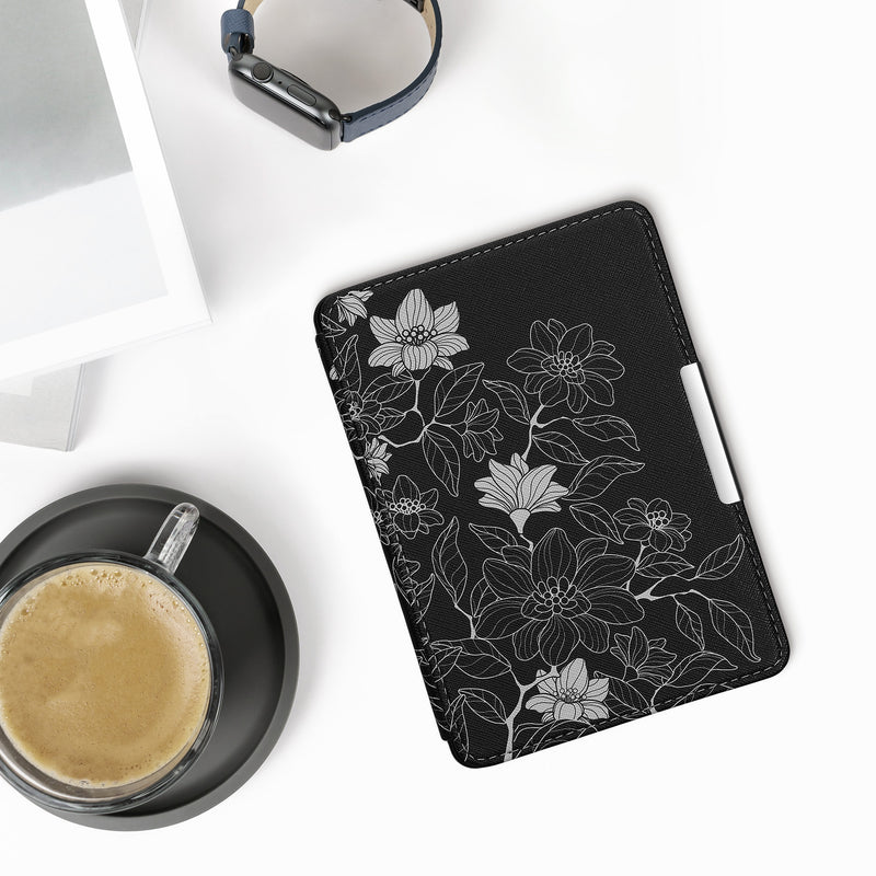 kwmobile Schutzhülle für Amazon Kindle Paperwhite Hülle - eReader Flip Case mit Auto Sleep Funktion - Galaxie Baum Wiese