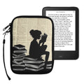 kwmobile Tasche für eReader Schutzhülle Galaxie Baum Wiese 17 x 12 x 2 cm Innenmaße
