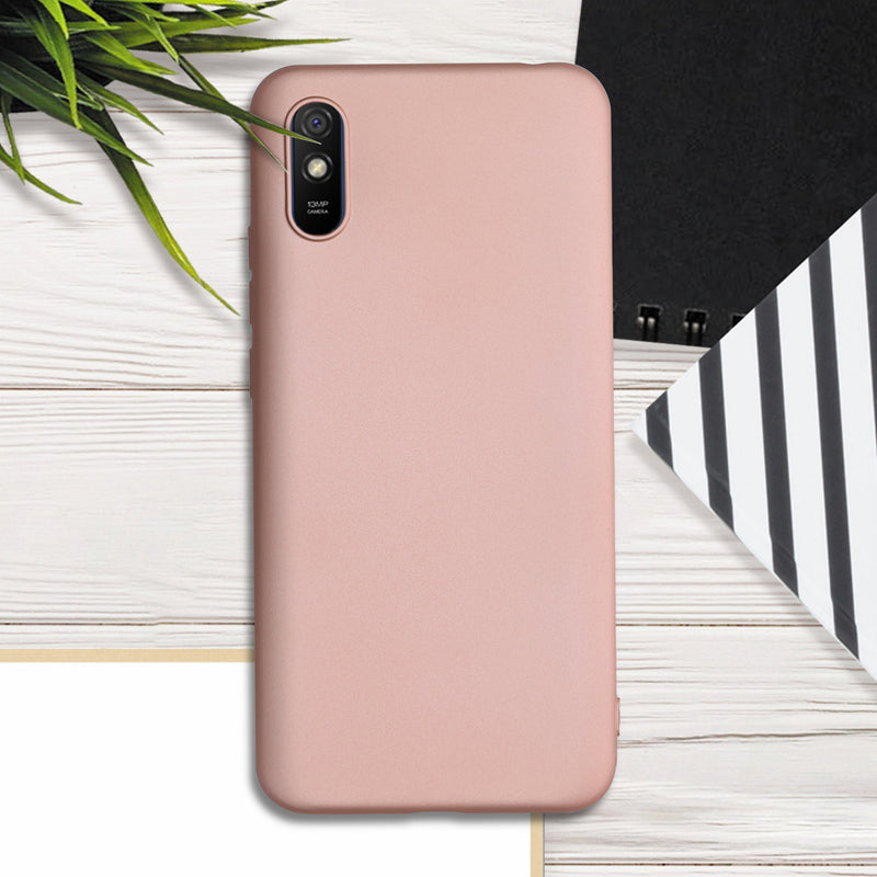 kwmobile Handyhülle für Xiaomi Redmi 9A / 9AT Hülle - Silikon Case metallisch schimmernd - Schutzhülle Cover