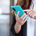kwmobile Handyhülle für Xiaomi Mi 11i Hülle - weiches Handy Silikon Case - Schutzhülle Cover