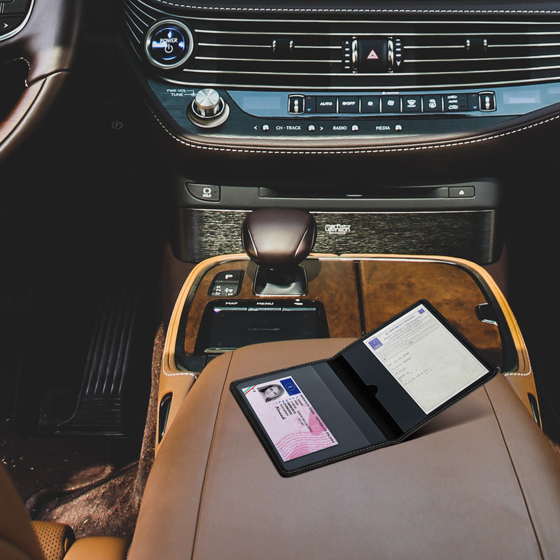 kwmobile Fahrzeugschein Hülle mit Kartenfächern - Tasche für italienische Auto Zulassungsbescheinigung Führerschein