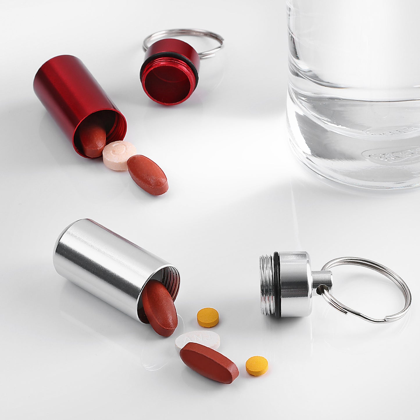 kwmobile Metall Pillendose Tablettendose Box mit Ring Pillenbox Kapsel Dose für Medikamente