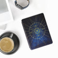 kwmobile Klapphülle kompatibel mit Amazon Kindle Paperwhite 11. Generation 2021 Hülle - Flipcase für Kindle Paperwhite Hülle mit Handschlaufe