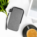 kwmobile Handytasche für Smartphones - Stoff Handy Hülle mit Reißverschluss - 16,5 x 8,9 cm Innenmaße