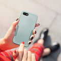 kwmobile Hülle kompatibel mit Apple iPhone SE (2022) / iPhone SE (2020) / iPhone 8 / iPhone 7 - Schutzhülle Case Handy aus TPU und Kunststoff - Cover