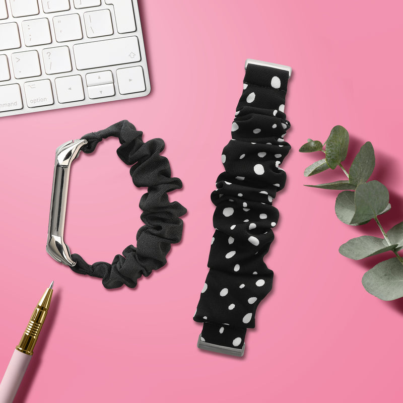 kwmobile Ersatz Armband kompatibel mit Fitbit Versa 4 / Sense 2 / Versa 3 / Sense