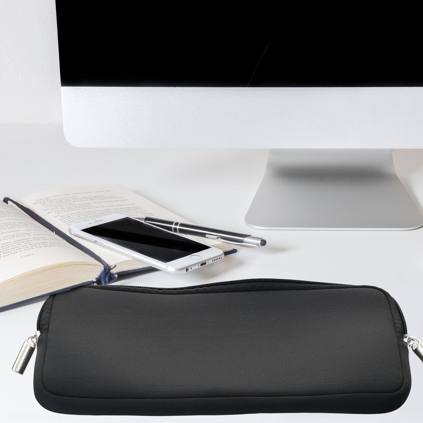 kwmobile Tastatur-Hülle kompatibel mit Logitech KEYS-TO-GO Case Tasche für Tastatur Keyboard