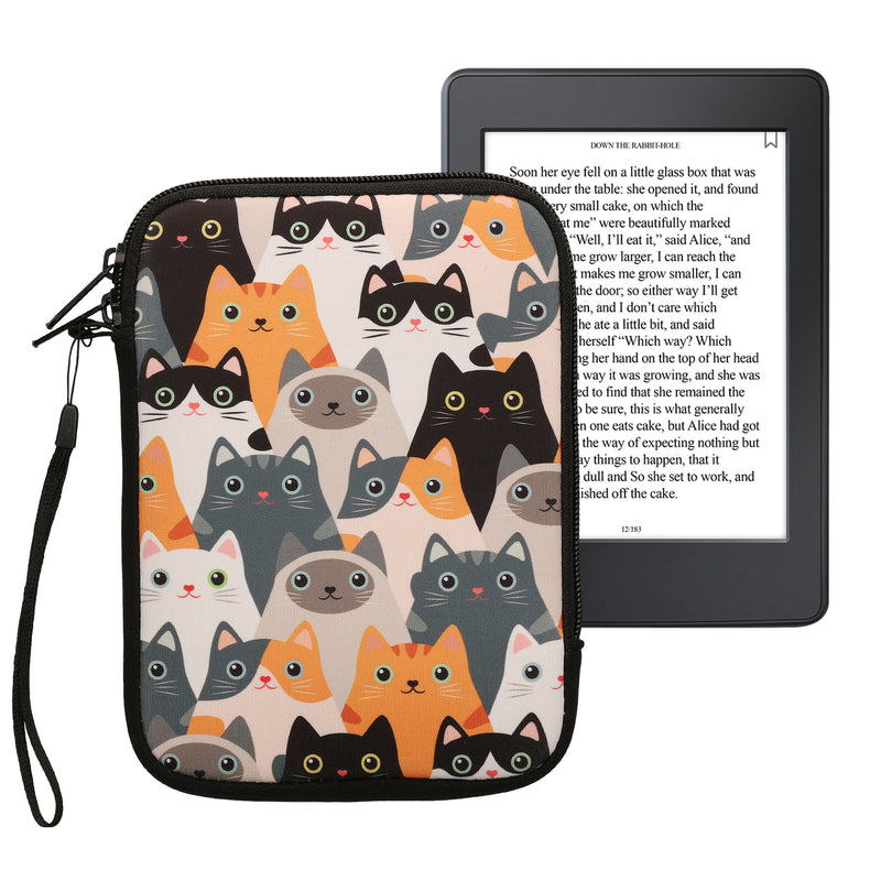 kwmobile Tasche für eReader Schutzhülle Galaxie Baum Wiese 17 x 12 x 2 cm Innenmaße