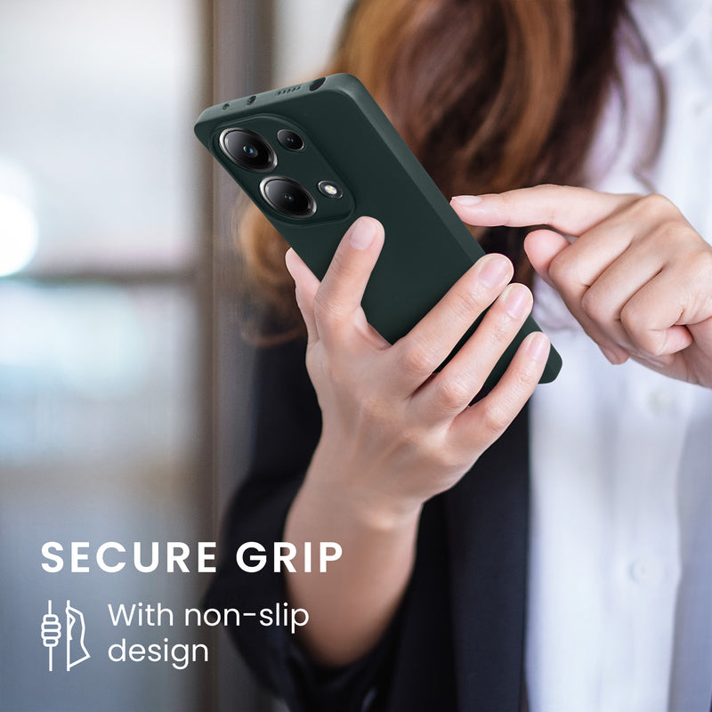 kwmobile Handyhülle für Xiaomi Poco M6 Pro (4G) Hülle - weiche Silikon Case metallisch schimmernd - Schutzhülle Cover