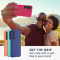 kwmobile Hülle kompatibel mit Samsung Galaxy S24 Plus Hülle - Silikon Handyhülle weich schlank - Case stoßabsorbierend flexibel - kabelloses Laden