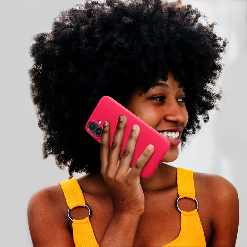 kwmobile Handyhülle für iPhone 16 Plus Case - Hülle Silikon - kabelloses Laden