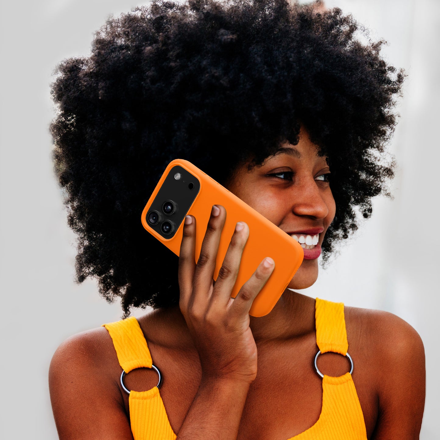 kwmobile Handyhülle für iPhone 17 Pro Hülle, für iPhone 17 Pro Case - Hülle Silikon - kabelloses Laden