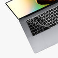kwmobile Tastaturschutz für Apple MacBook Air 13.6 M2 (A2681) Touch ID model - QWERTY US Keyboard Cover Abdeckung