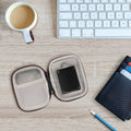 kwmobile Hülle kompatibel mit Crucial X10 Pro SSD / Crucial X9 Pro SSD SSD Festplatte Case Tasche für portable SSD Tragetasche mit Schlaufe
