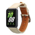kwmobile Echtleder Uhrenarmband für Samsung Galaxy Fit 3 Armband - Ersatzarmband für Fitnesstracker - Wechselarmband Smartwatch - Weiß Weiß  