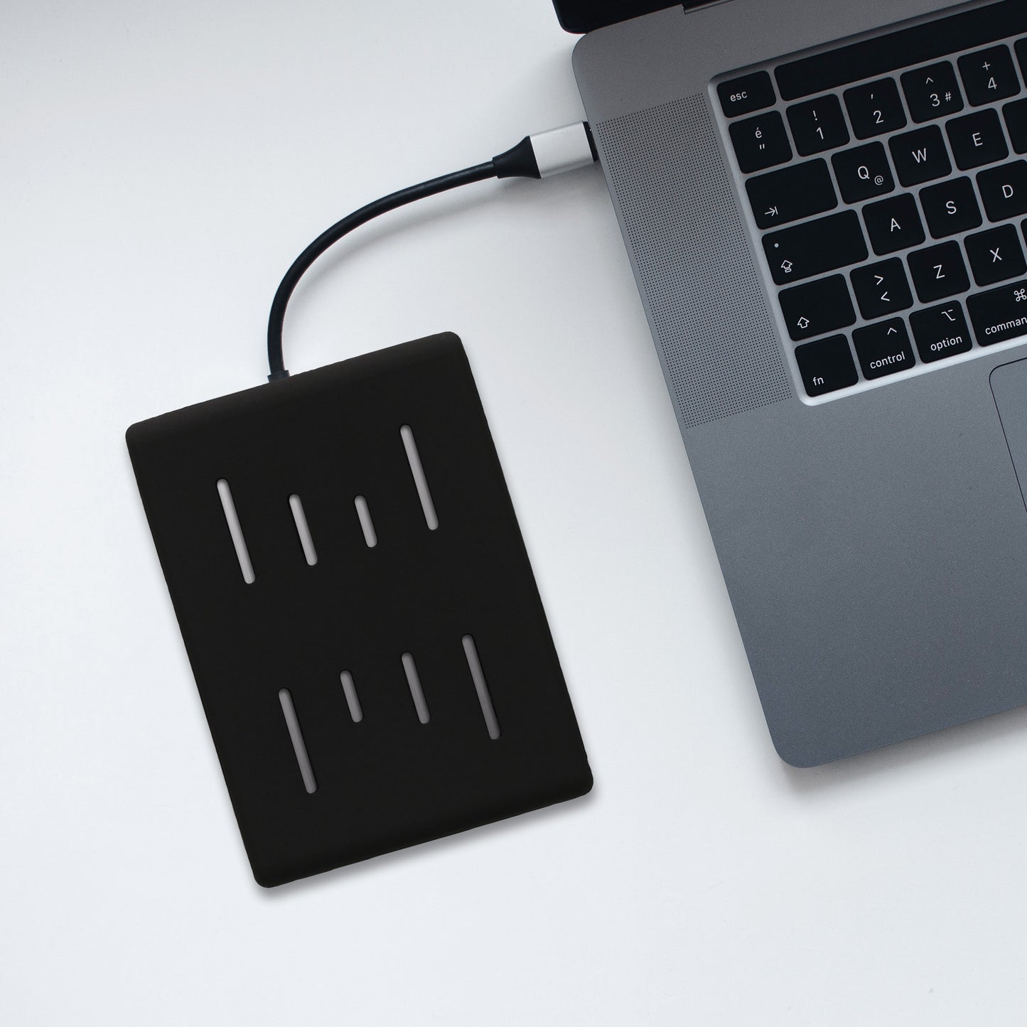kwmobile Hülle kompatibel mit seagate Backup Plus Slim Festplatte Schutzhülle für portable SSD