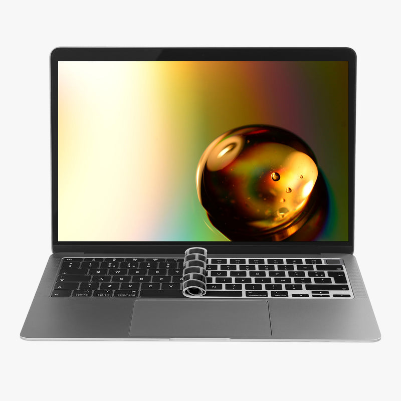 kwmobile Tastaturschutz für Apple Macbook Air 15 M3 2024 A3114 - QWERTY Russisch Keyboard Cover Abdeckung