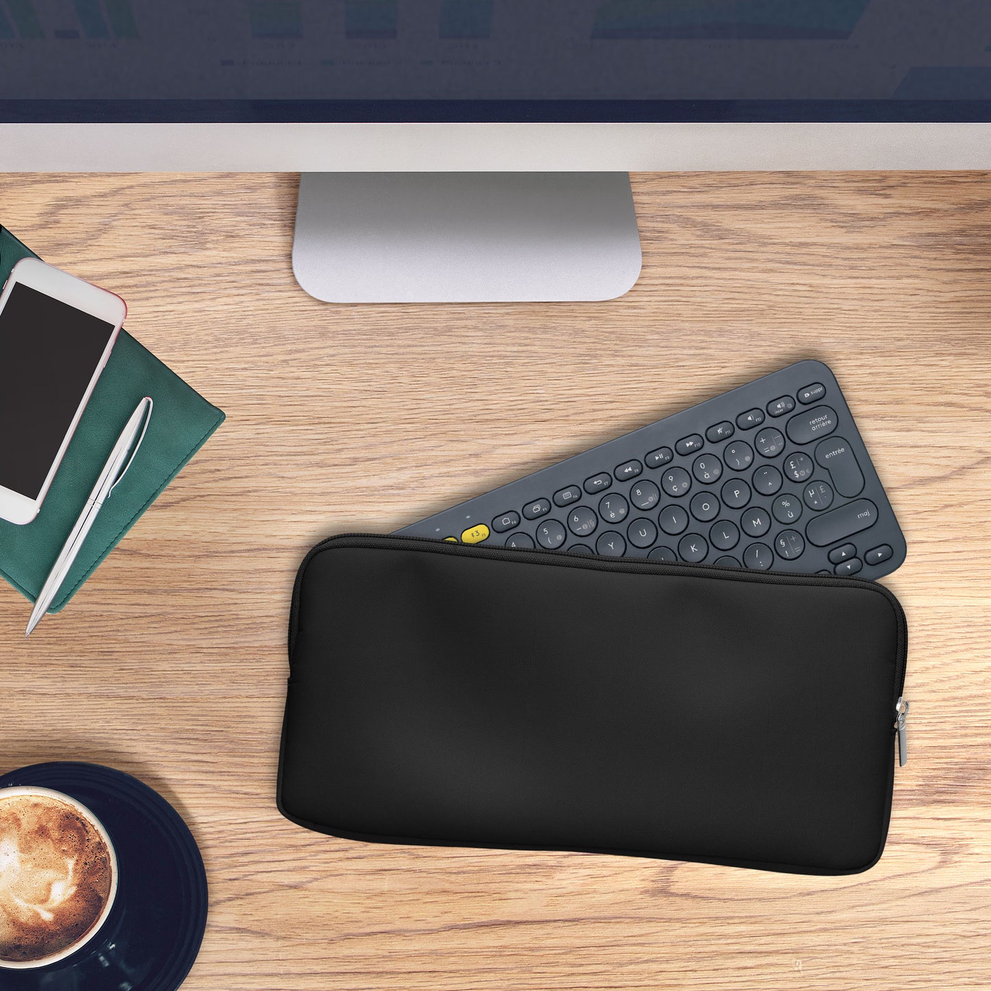 kwmobile Bluetooth Tastatur Cover kompatibel mit Logitech K380 Hülle - Nylon Schutzhülle für Keyboard - Nylon Tasche mit Zipper - Schwarz