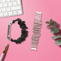 kwmobile Ersatz Armband kompatibel mit Samsung Galaxy Watch Smartwatch Scrunchie Haargummi Design Innenmaße 14 - 19 cm