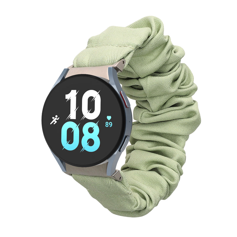 kwmobile Ersatz Armband kompatibel mit Samsung Galaxy Watch 4 / 5 / 6 Galaxy Watch 7 / FE - Smartwatch Scrunchie Haargummi Design Pastellgrün - Innenmaße 14 - 19 cm Pastellgrün  [dsg02]