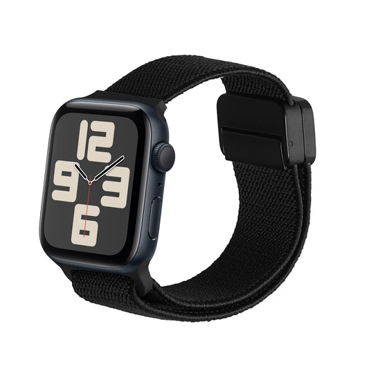 kwmobile Ersatzarmband kompatibel mit Apple Watch SE 40mm iWatch 9/8/7/6/5/4/3 40mm Armband - Nylonarmband mit Magnetverschluss - Schwarz Schwarz  