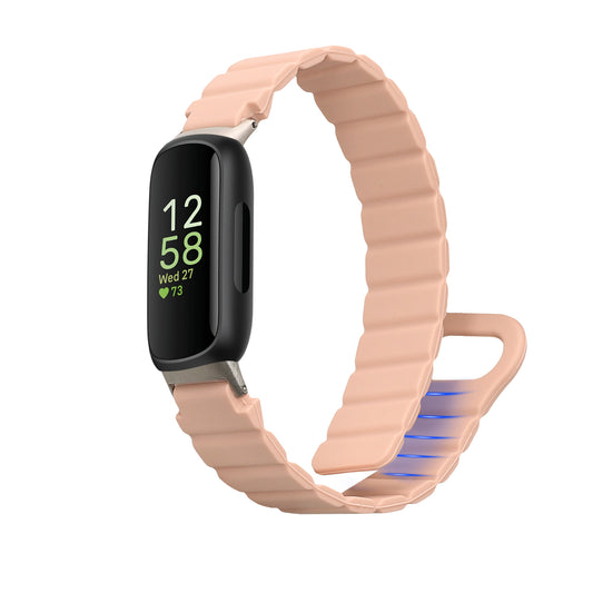 kwmobile Ersatzarmband kompatibel mit Fitbit Inspire 3 Armband - Fitnesstracker Silikon Band mit Magnetverschluss Altrosa  [dsg01]