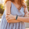 kwmobile Schutzhülle kompatibel mit Xiaomi Mi Band 10 / Smart Band 10 Schutzrahmen - Glitzer Schutz Zubehör